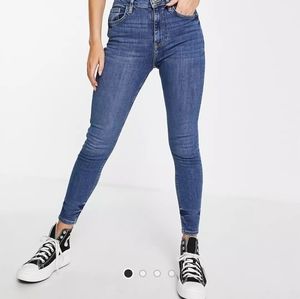 River Island High Rise Bum Sculpt.
